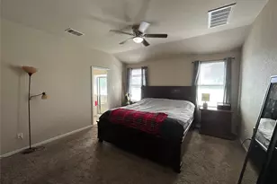 1615 Bluebell Cir, Lockhart, TX 78644 - Photo 12