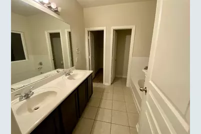 172 Hollis Lane, Kyle, TX 78640 - Photo 6