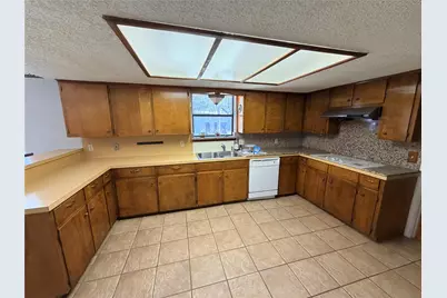 2800 Robin Road, Manchaca, TX 78652 - Photo 14