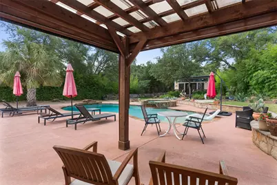 223 E Ridgewood Road, Georgetown, TX 78633 - Photo 28