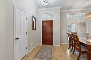 223 E Ridgewood Rd, Georgetown, TX 78633 - Photo 8