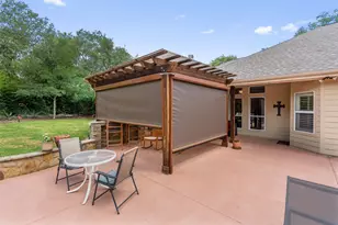 223 E Ridgewood Rd, Georgetown, TX 78633 - Photo 30
