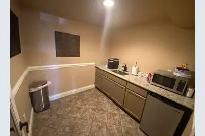 302 W Main Street #101, Round Rock, TX 78664 - Photo 20