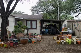 4714 E Southcross Blvd, San Antonio, TX 78222 - Photo 4