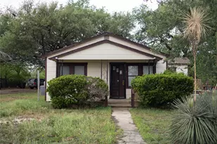 4714 E Southcross Blvd, San Antonio, TX 78222 - Photo 2