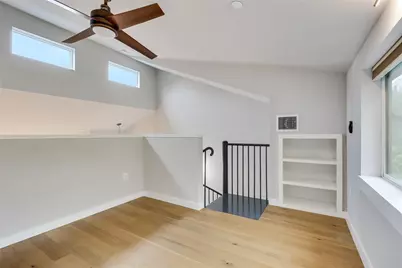 913 Duncan Lane #203, Austin, TX 78705 - Photo 14