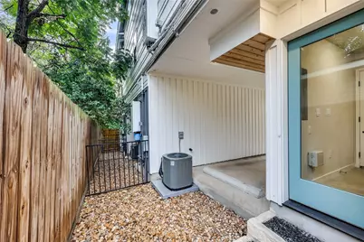 913 Duncan Lane #203, Austin, TX 78705 - Photo 30