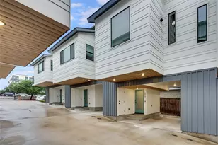 913 Duncan Ln, Austin, TX 78705 - Photo 26