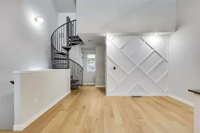 913 Duncan Lane #203, Austin, TX 78705 - Photo 2