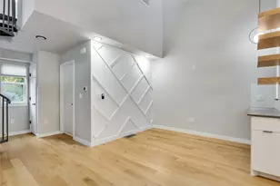 913 Duncan Ln, Austin, TX 78705 - Photo 4