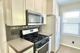 2712 Windsor Rd, Austin, TX 78703 - Photo 2