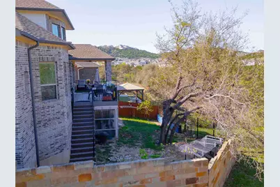 17821 Limestone Spring Lane, Austin, TX 78738 - Photo 4