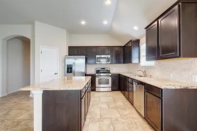 2015 Autumn Run Lane, Round Rock, TX 78665 - Photo 2