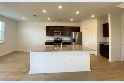 225 Saide Street, Georgetown, TX 78626 - Photo 4