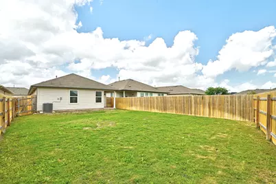 643 Evergreen Sumac Loop, Kyle, TX 78640 - Photo 28
