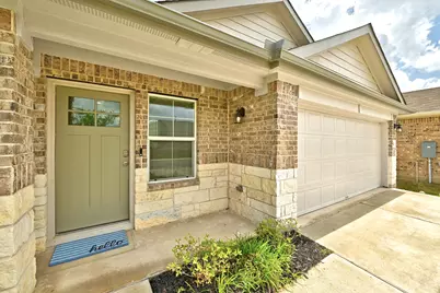 643 Evergreen Sumac Loop, Kyle, TX 78640 - Photo 6