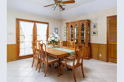 704 Enfield Road, Rockdale, TX 76567 - Photo 16