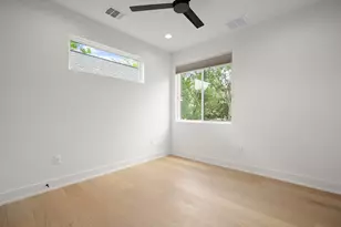 913 Capitol Ct, Austin, TX 78756 - Photo 24