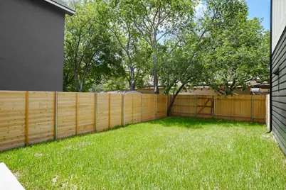 913 Capitol Court #1, Austin, TX 78756 - Photo 4
