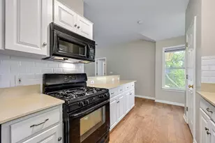 1809 W 39th St, Austin, TX 78731 - Photo 32