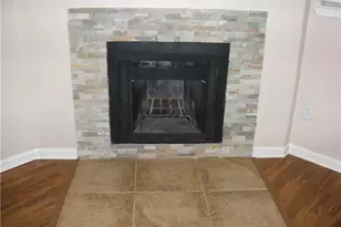 114 E 31st St, Austin, TX 78705 - Photo 4