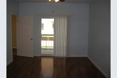 114 E 31st Street #210, Austin, TX 78705 - Photo 6