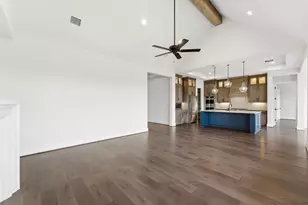 106 Hydrangea Dr, Smithville, TX 78957 - Photo 6