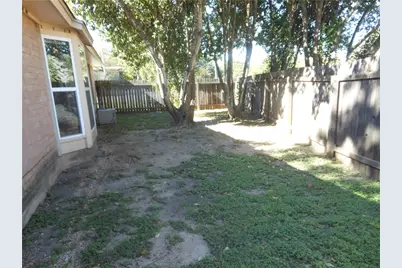 2308 Barton Skyway NW #B, Austin, TX 78704 - Photo 16
