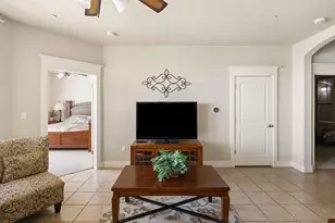 6712 Lantern View Dr, Jonestown, TX 78645 - Photo 10