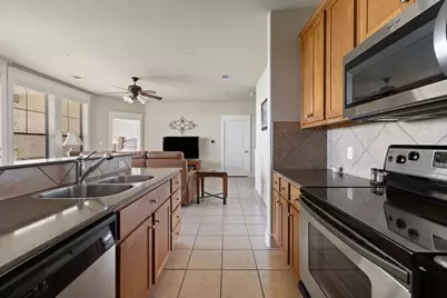 6712 Lantern View Drive #302, Jonestown, TX 78645 - Photo 18