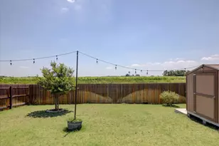 403 Kyra Ln, Taylor, TX 76574 - Photo 30