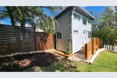 1134 Lott Avenue, Austin, TX 78721 - Photo 32