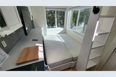 1134 Lott Avenue, Austin, TX 78721 - Photo 10