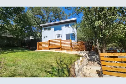 1134 Lott Avenue, Austin, TX 78721 - Photo 22