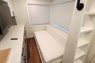 1134 Lott Ave, Austin, TX 78721 - Photo 8