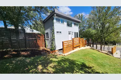 1134 Lott Avenue, Austin, TX 78721 - Photo 4