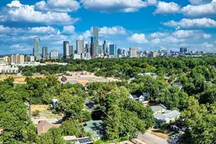 39 Chalmers Ave, Austin, TX 78702 - Photo 4