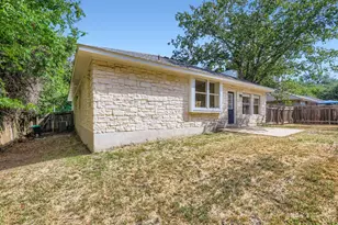 12423 Los Indios Trail, Austin, TX 78729 - Photo 28