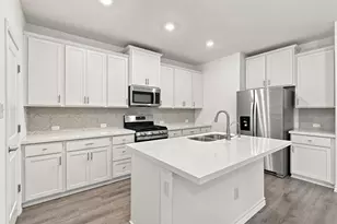 102 Gracie Wy, Hutto, TX 78634 - Photo 12
