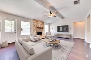 519 Yucca Dr, Round Rock, TX 78681 - Photo 4