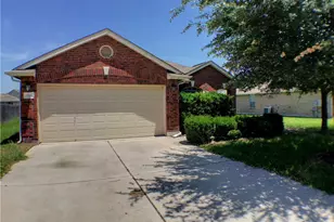 511 W South St, Leander, TX 78641 - Photo 1