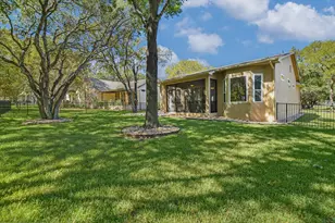 103 Elderberry St, Georgetown, TX 78633 - Photo 26