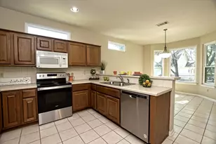 103 Elderberry St, Georgetown, TX 78633 - Photo 10