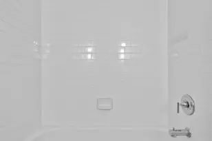 2200 Dickson Dr, Austin, TX 78704 - Photo 18