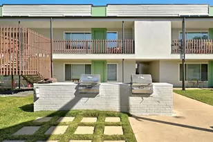 2200 Dickson Dr, Austin, TX 78704 - Photo 26