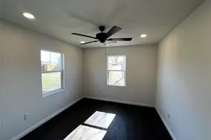 205 E Train St, Ellinger, TX 78938 - Photo 8