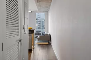 360 Nueces St, Austin, TX 78701 - Photo 10