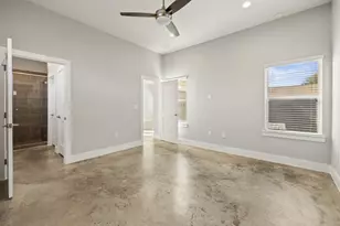 6301 Santos St, Austin, TX 78741 - Photo 18