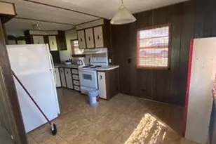 83 Roots Rd, Martindale, TX 78655 - Photo 6