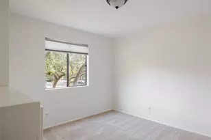 7806 Beauregard Cir, Austin, TX 78745 - Photo 22